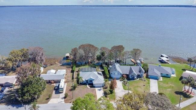 33910 Linda Ln., Leesburg, FL 34788