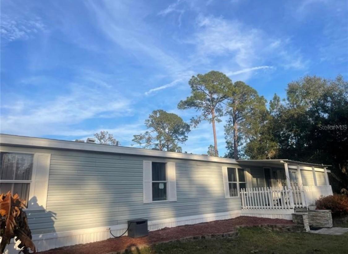 8809 Treasure Island Rd., Leesburg, FL 34788