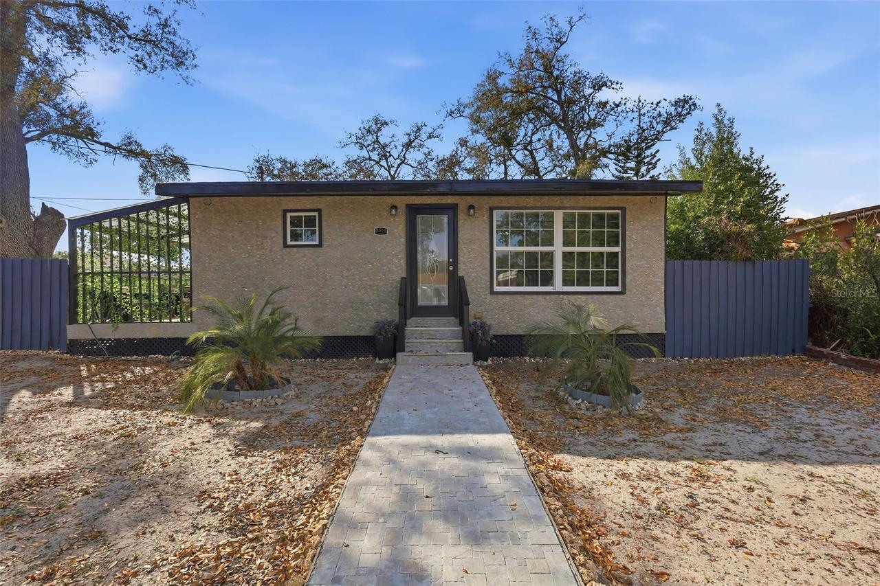 8514 N Branch Ave., Tampa, FL 33604
