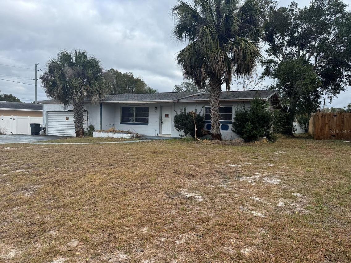 2310 Poinsettia Dr., Orange City, FL 32763