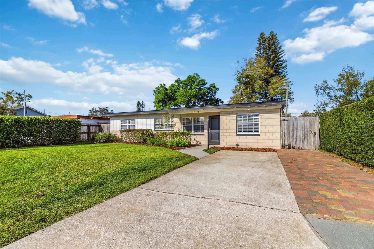 7638 Simms Ave., Orlando, FL 32812