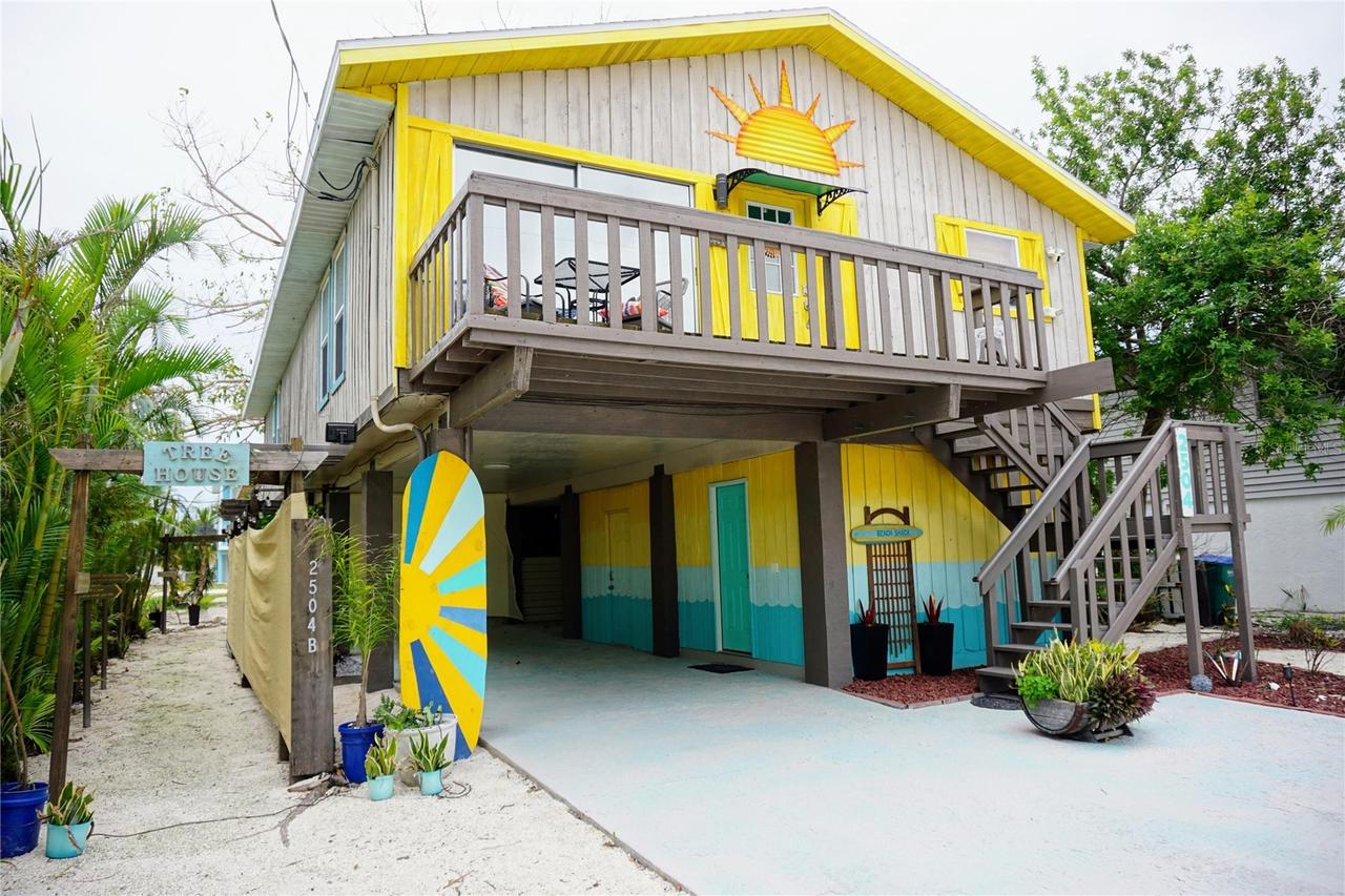 2504 Avenue B, Bradenton Beach, FL 34217