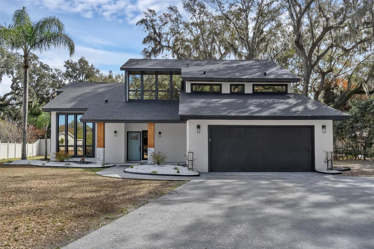 1870 King Edward Dr., Kissimmee, FL 34744