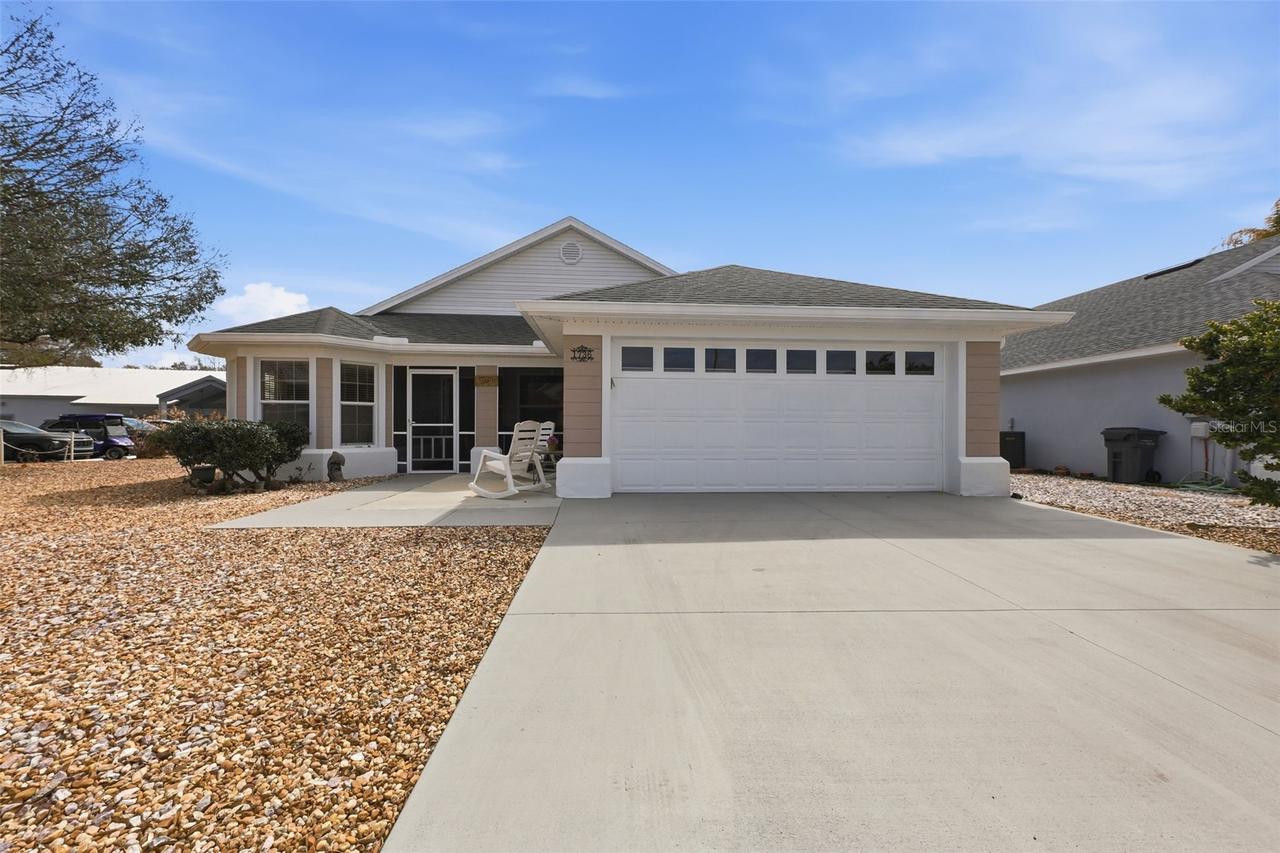 1736 Challenger Ave., Davenport, FL 33897