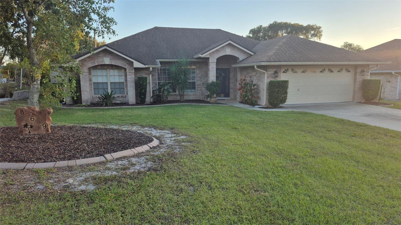 869 Sylvia Dr., Deltona, FL 32725