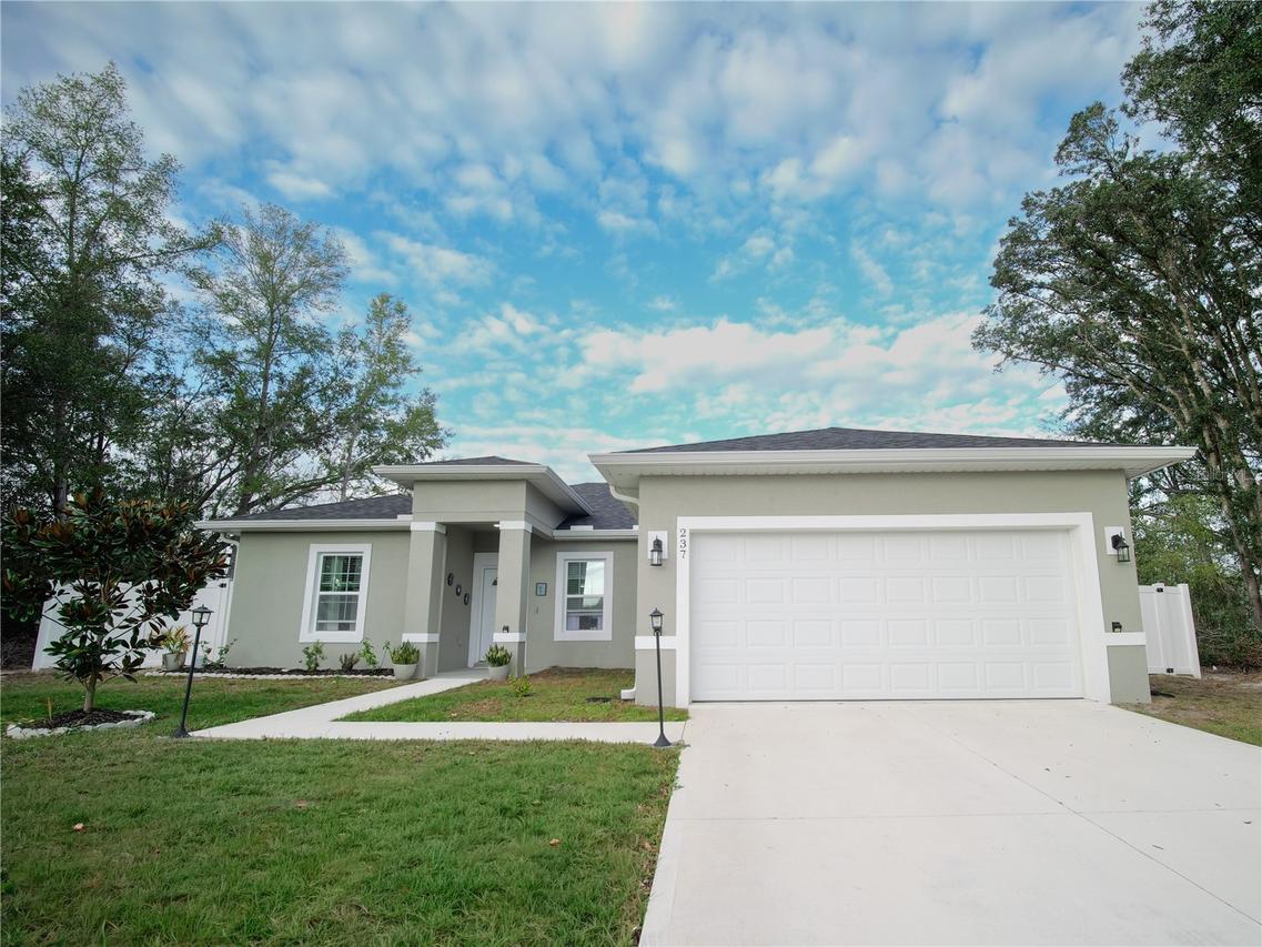 237 Marion Oaks Tr., Ocala, FL 34473