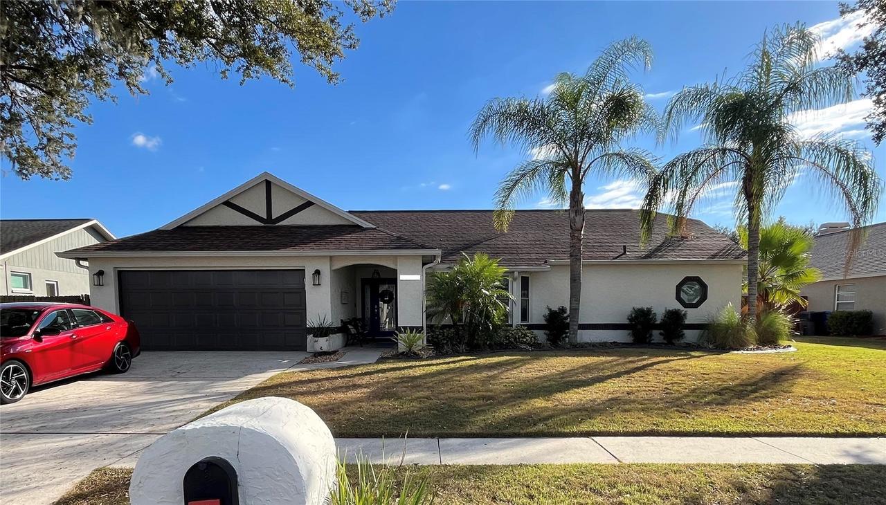 1407 Queensbury Ave., Valrico, FL 33596