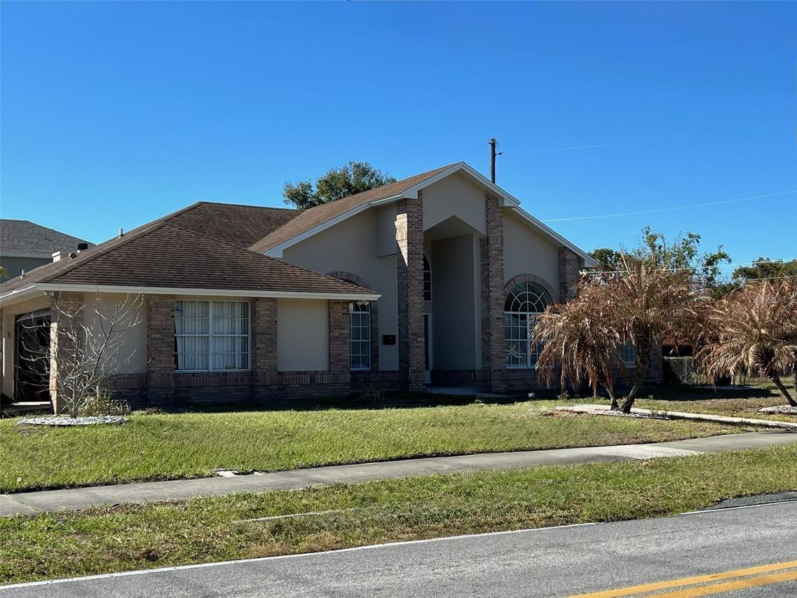 2800 Conway Gardens Rd., Orlando, FL 32806