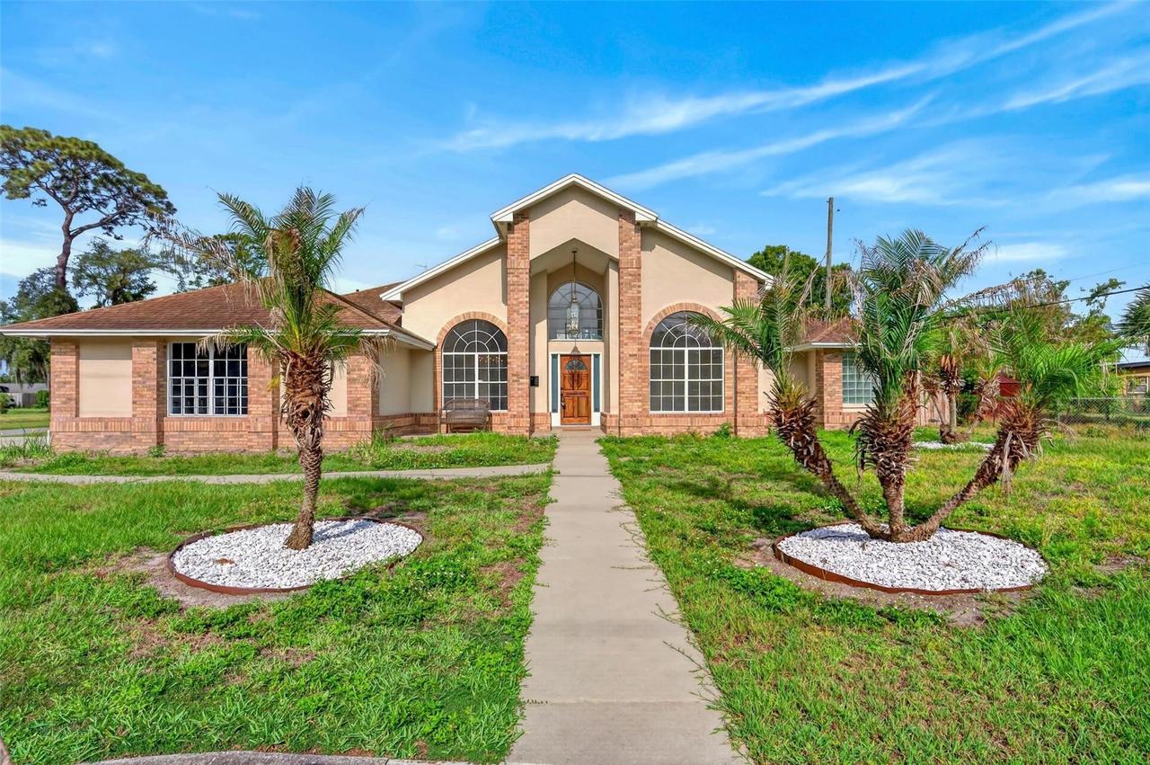 2800 Conway Gardens Rd., Orlando, FL 32806