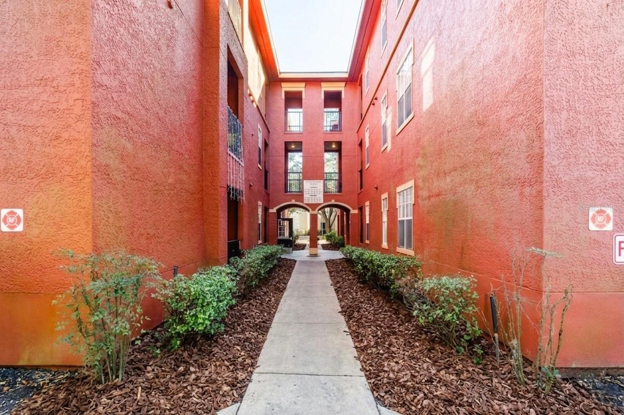 132 Vista Verdi Cir. #136, Lake Mary, FL 32746