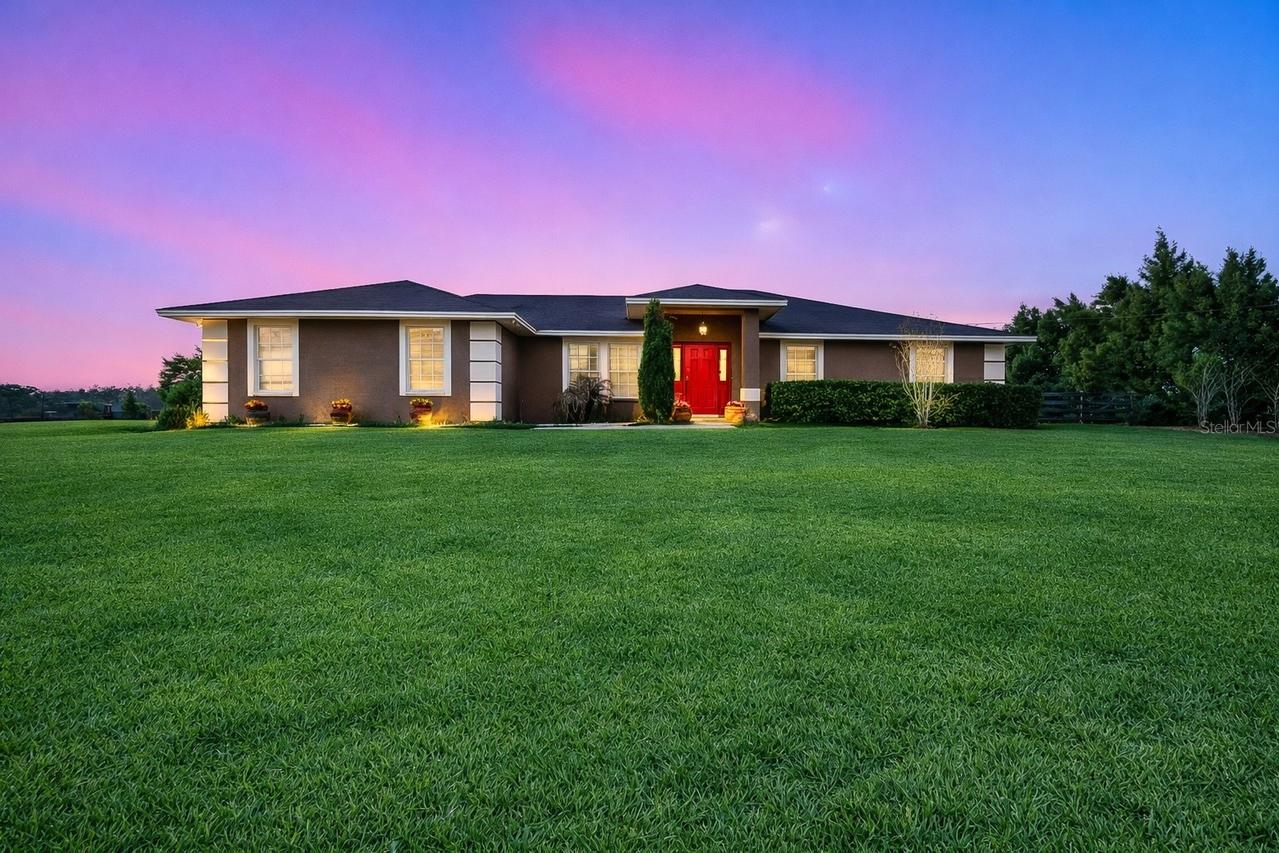 18030 Bayamon Ave., Polk City, FL 33868