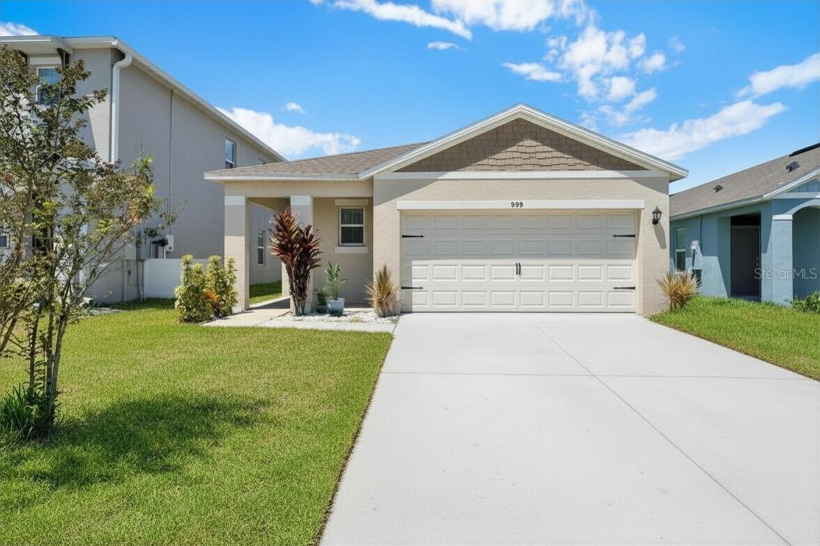 929 August Sky Dr, Deltona, FL 32738