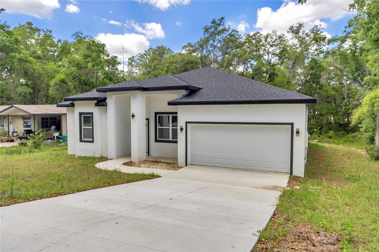 4592 SW Channel Heights Ct., Dunnellon, FL 34431