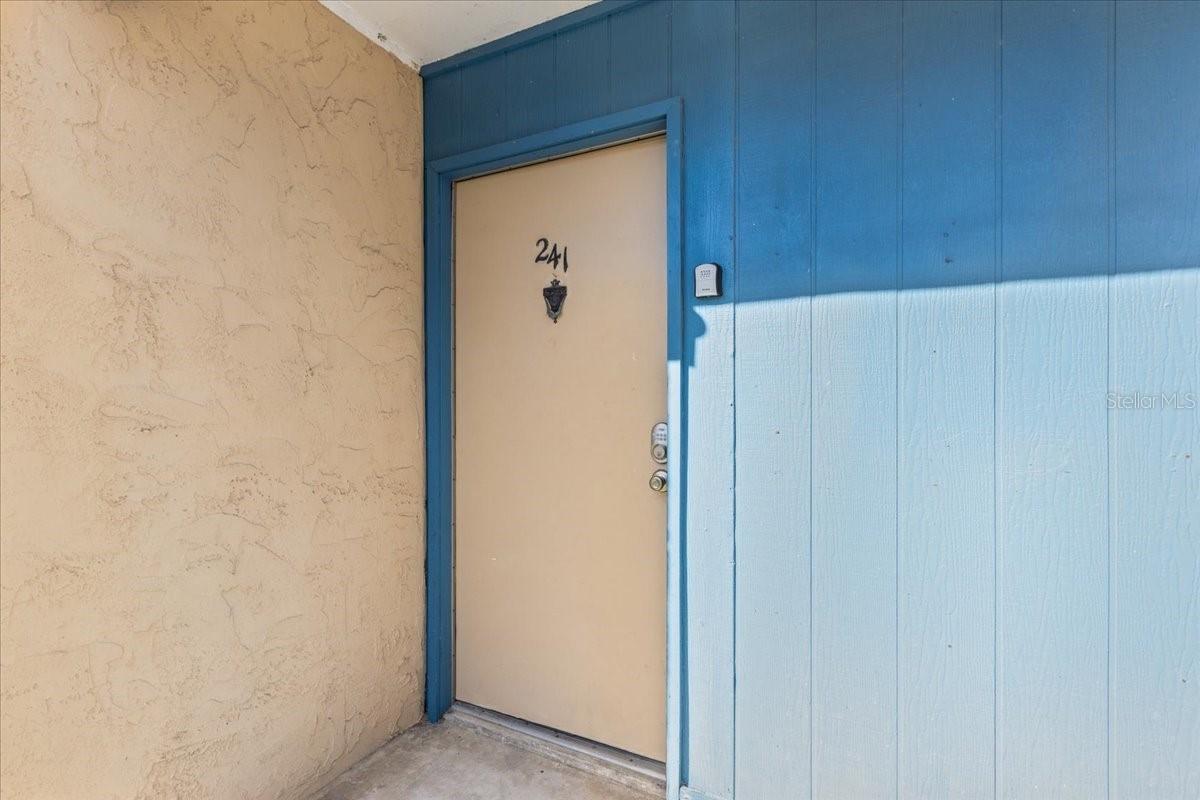 2811 SW Archer Rd. #Z241, Gainesville, FL 32608