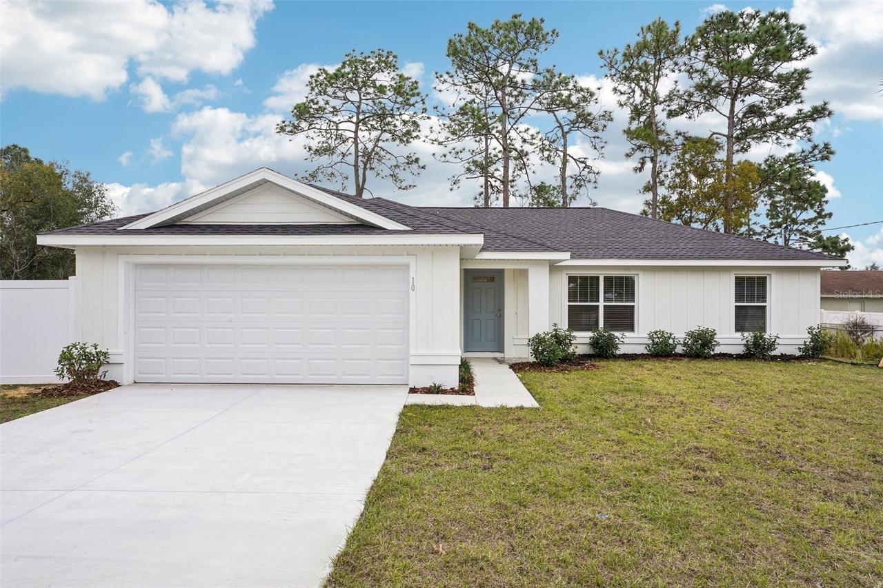 214 E Caldwell Dr., Citrus Springs, FL 34434