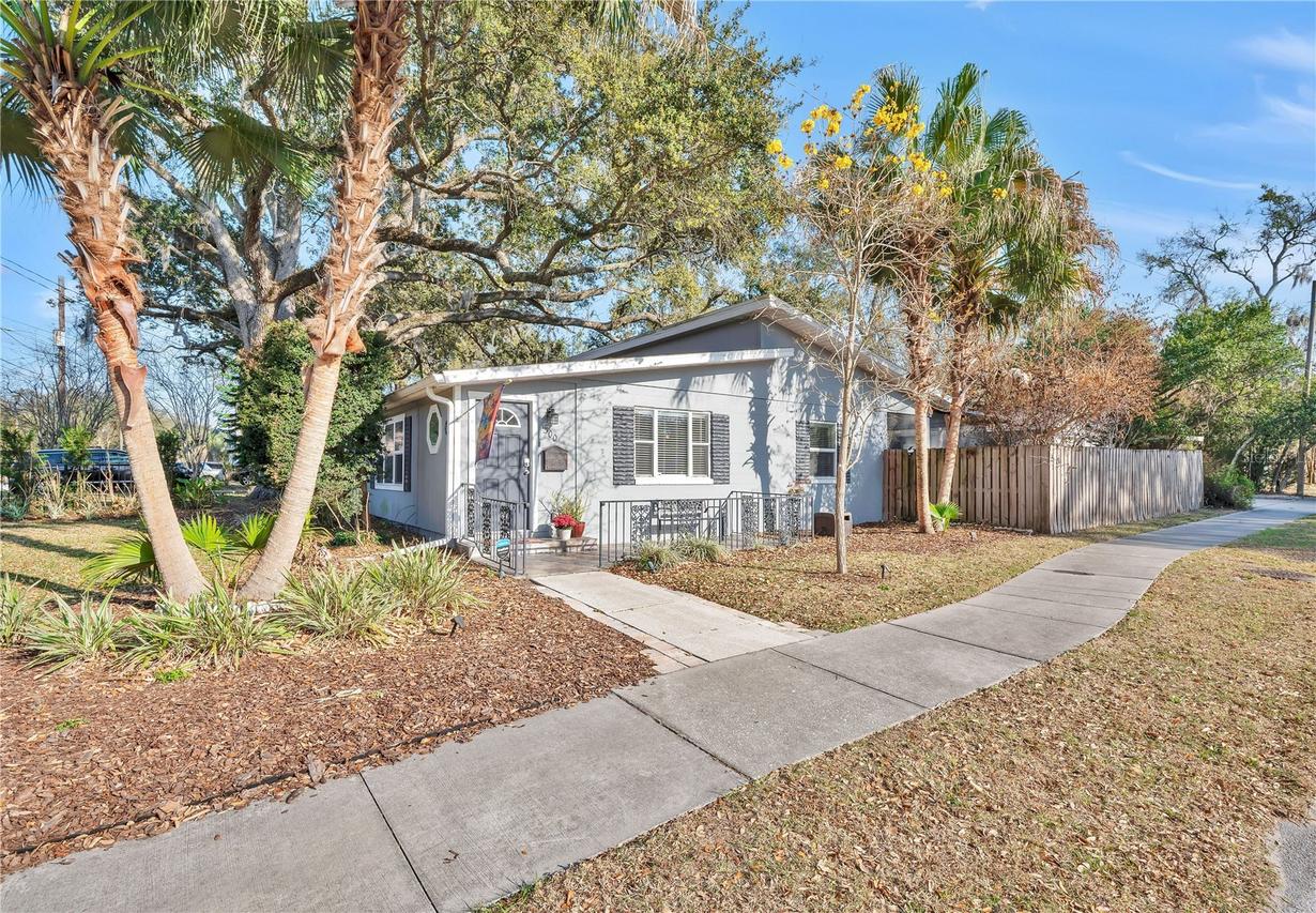 500 E Crystal Lake St., Orlando, FL 32806