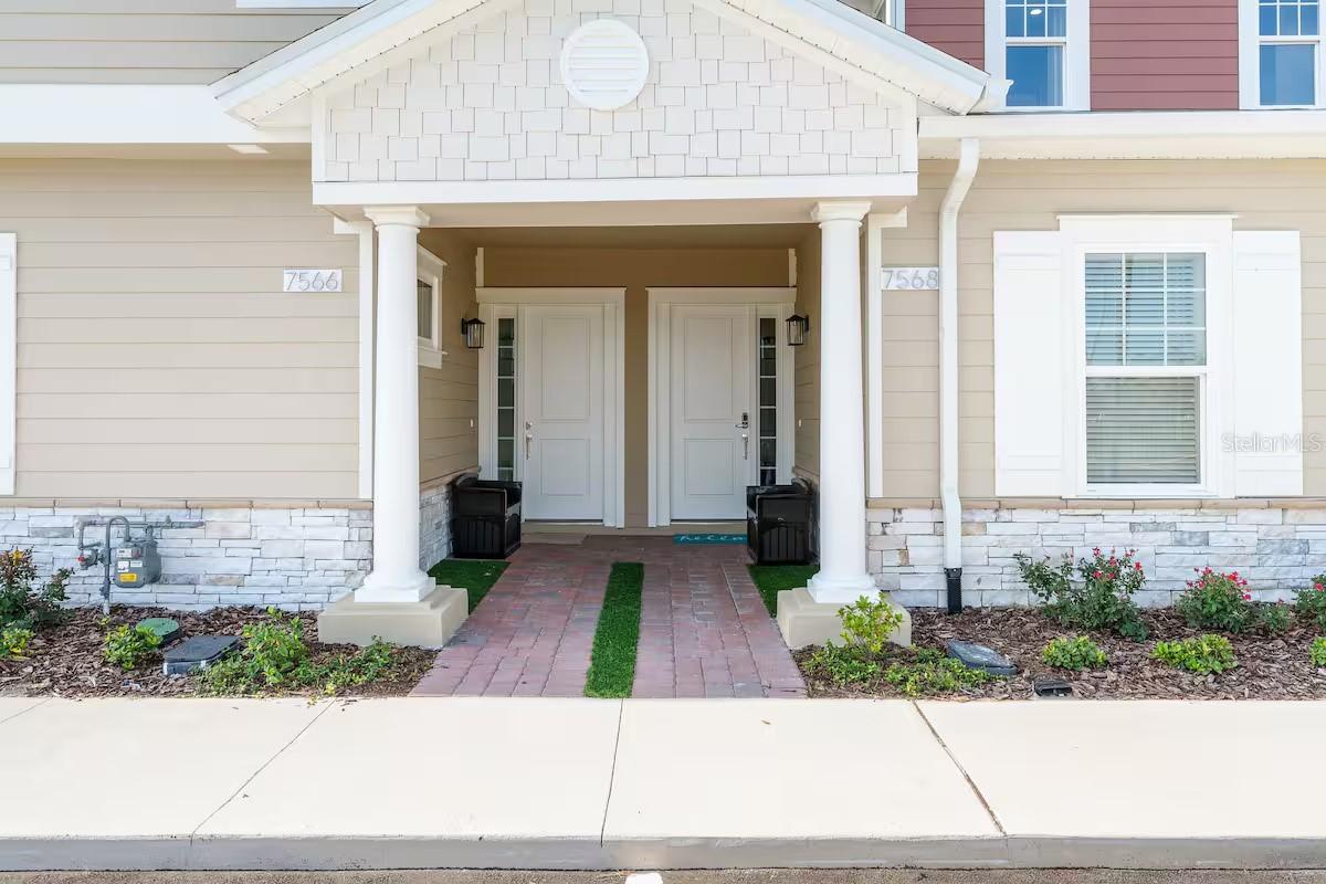 7568 Sunflower Cir., Kissimmee, FL 34747