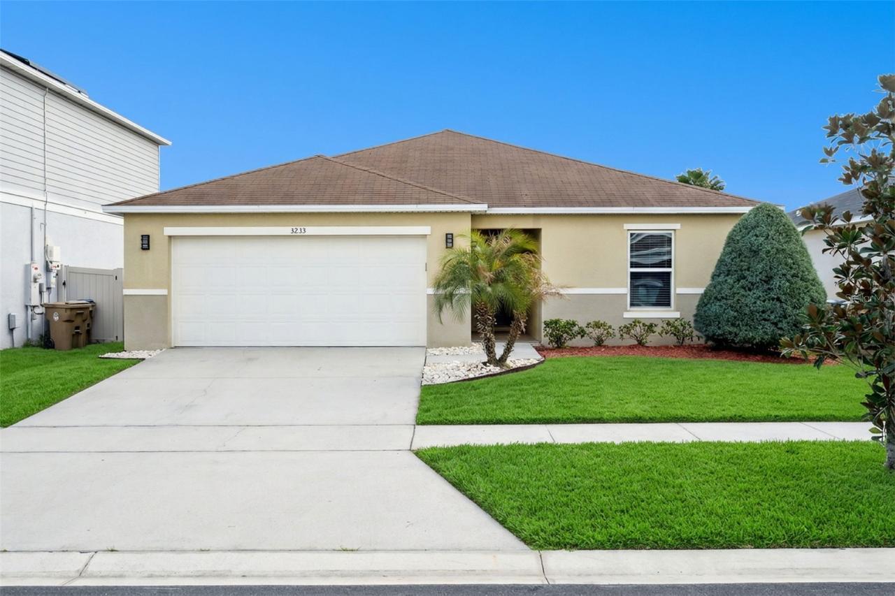 3233 Eagle Hammock Cir., Kissimmee, FL 34743