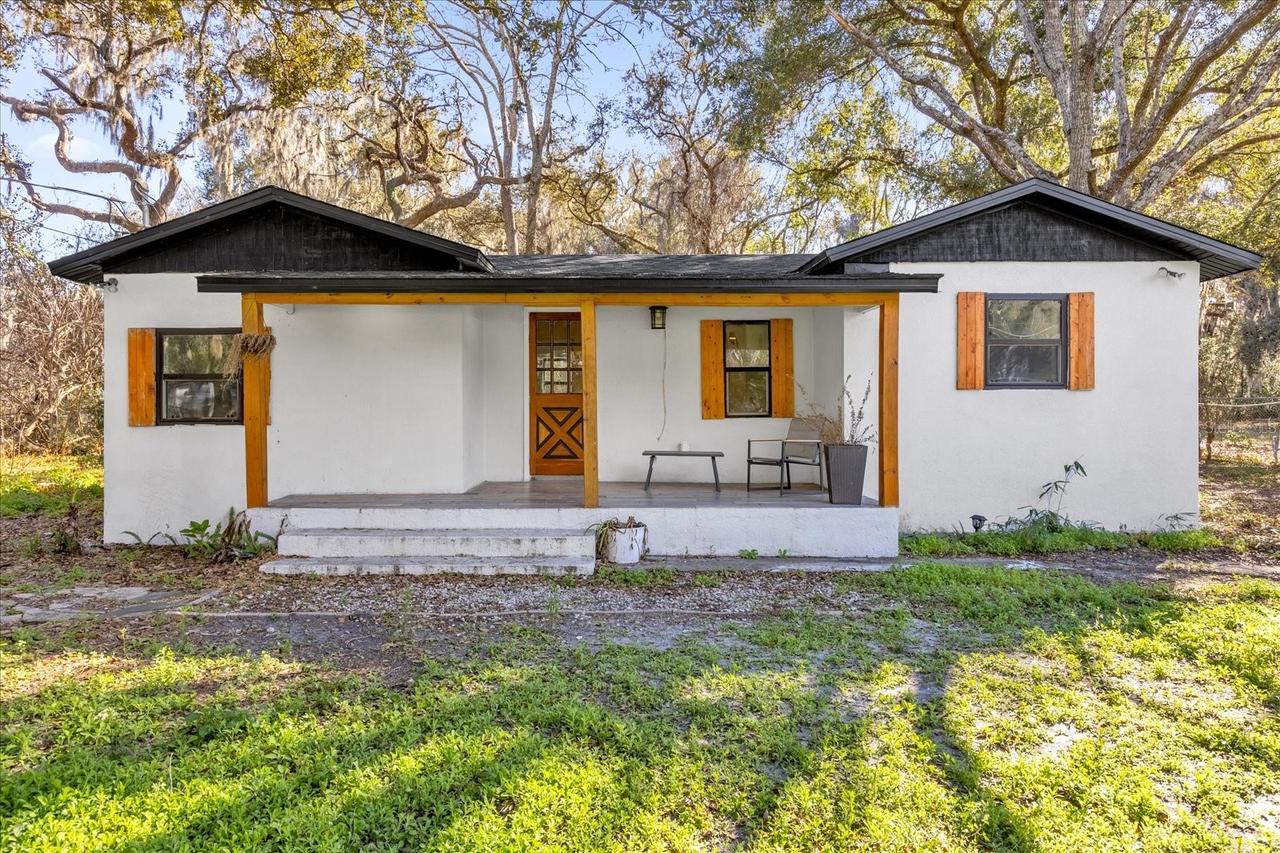 2713 Berdetta St., Leesburg, FL 34748