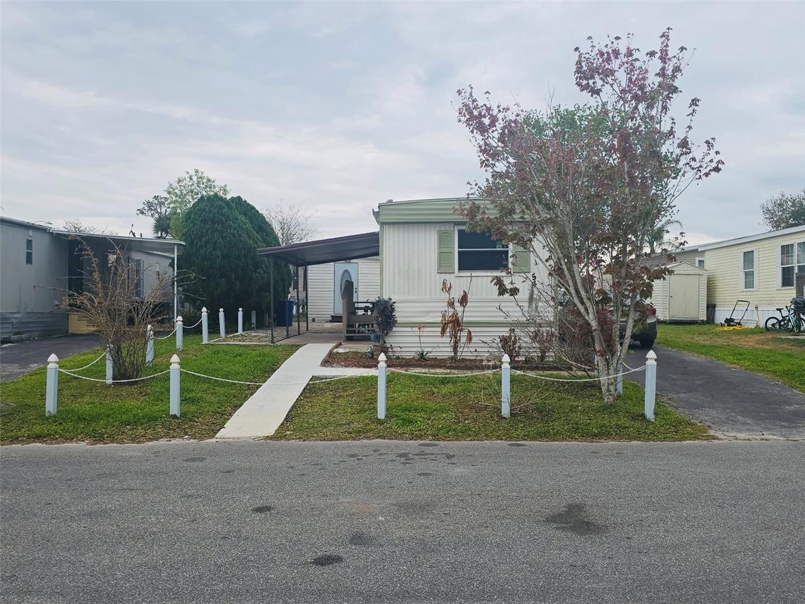 54 Kent Ct., Sanford, FL 32773
