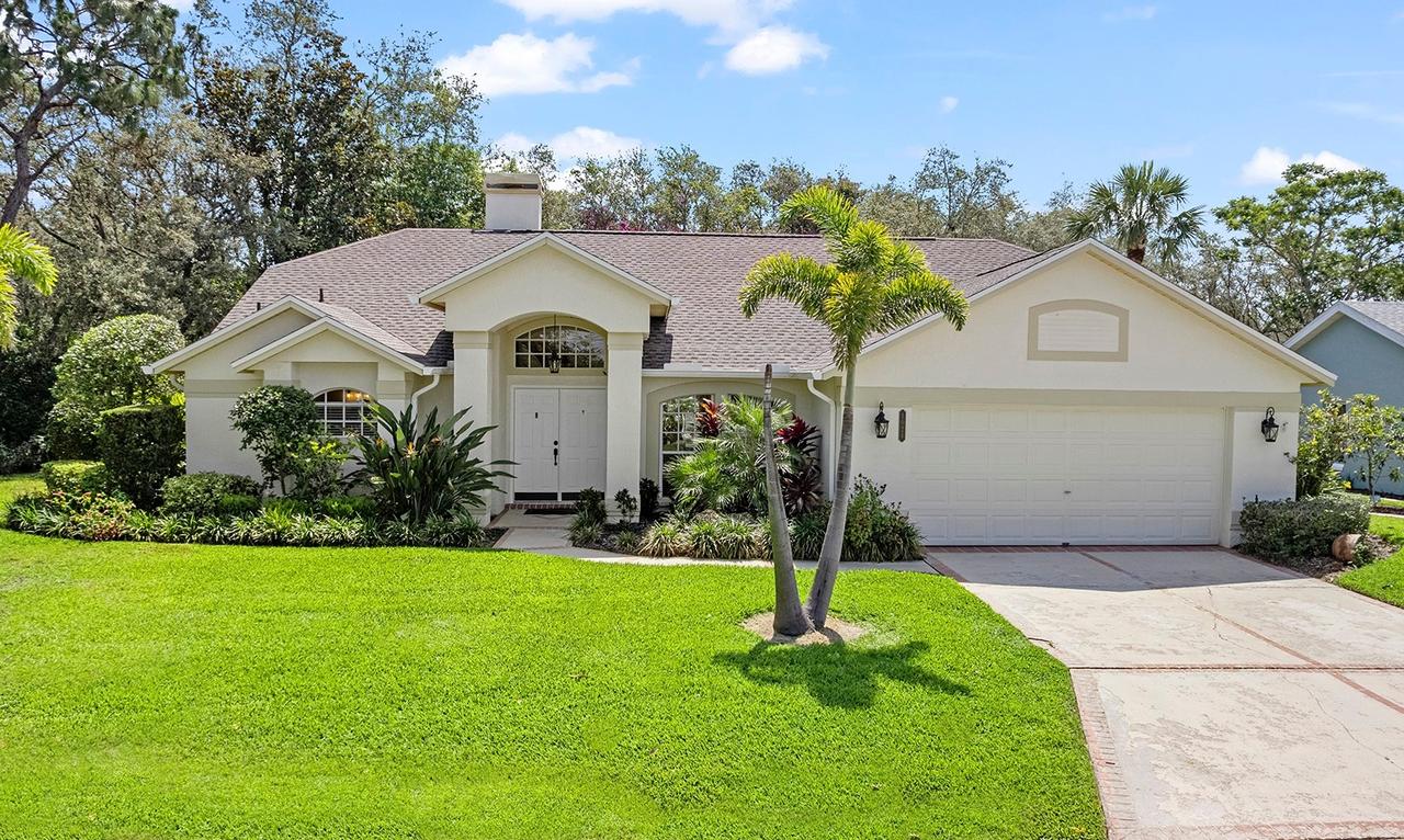 1024 Destin Dr., Lake Wales, FL 33898