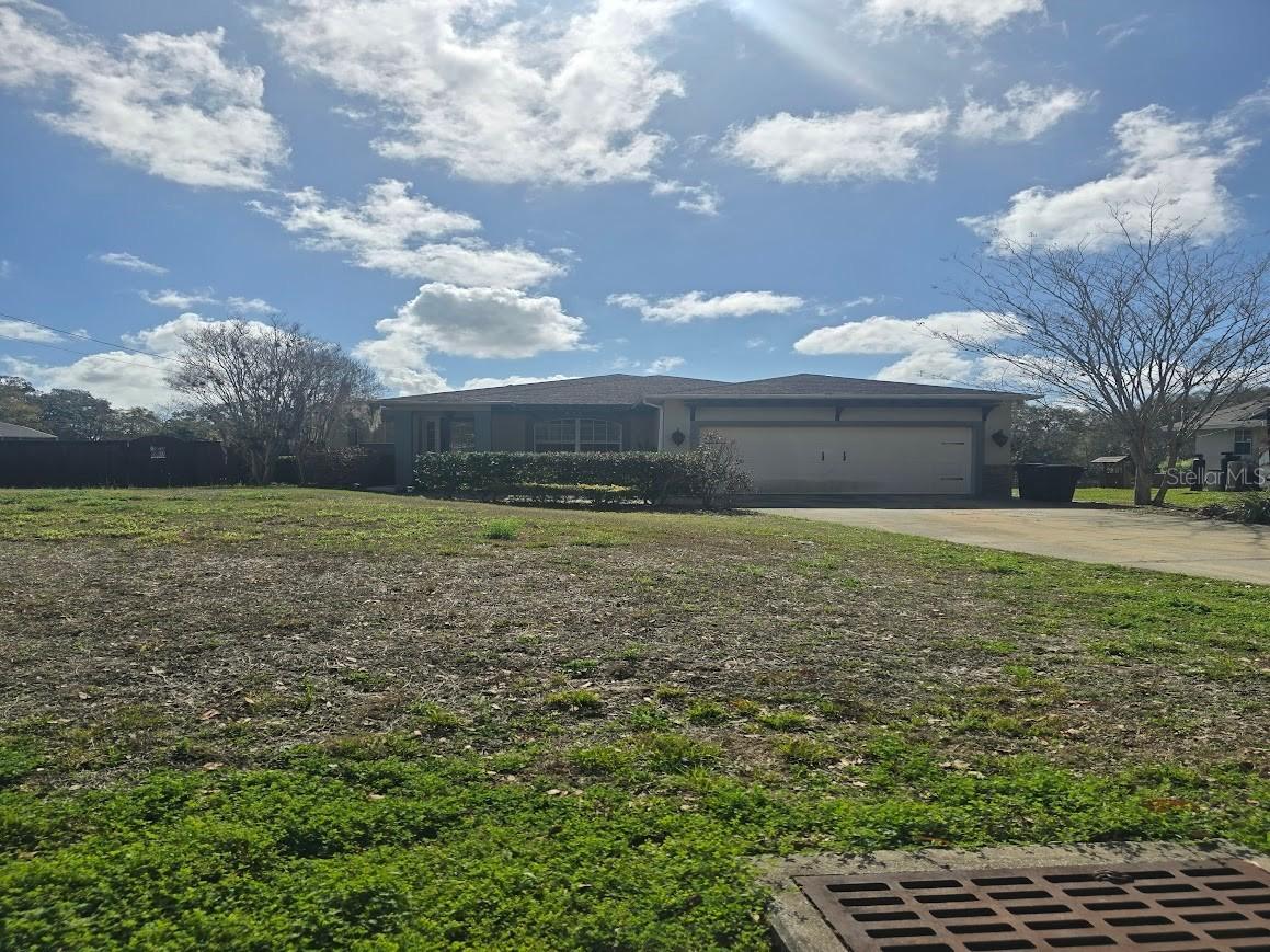 671 W Cadillac Dr., Altamonte Springs, FL 32714