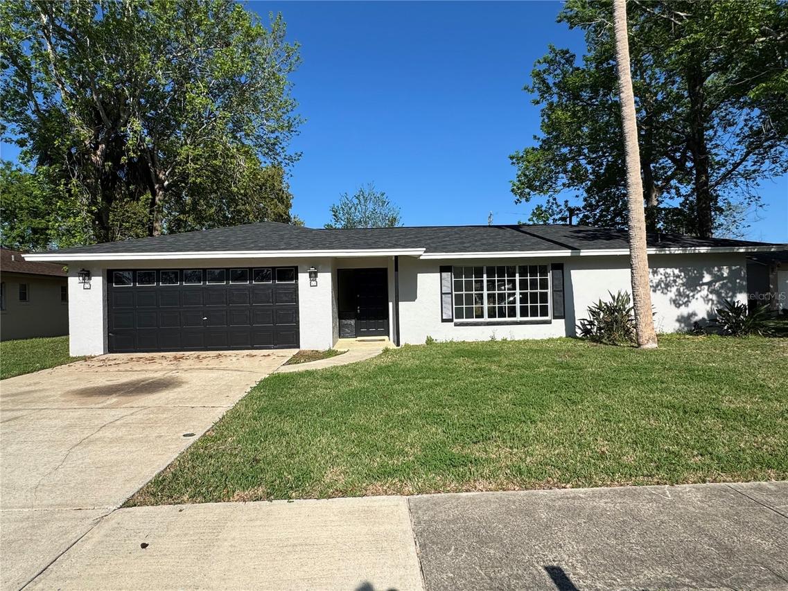 1643 Jacobs Rd., South Daytona, FL 32119