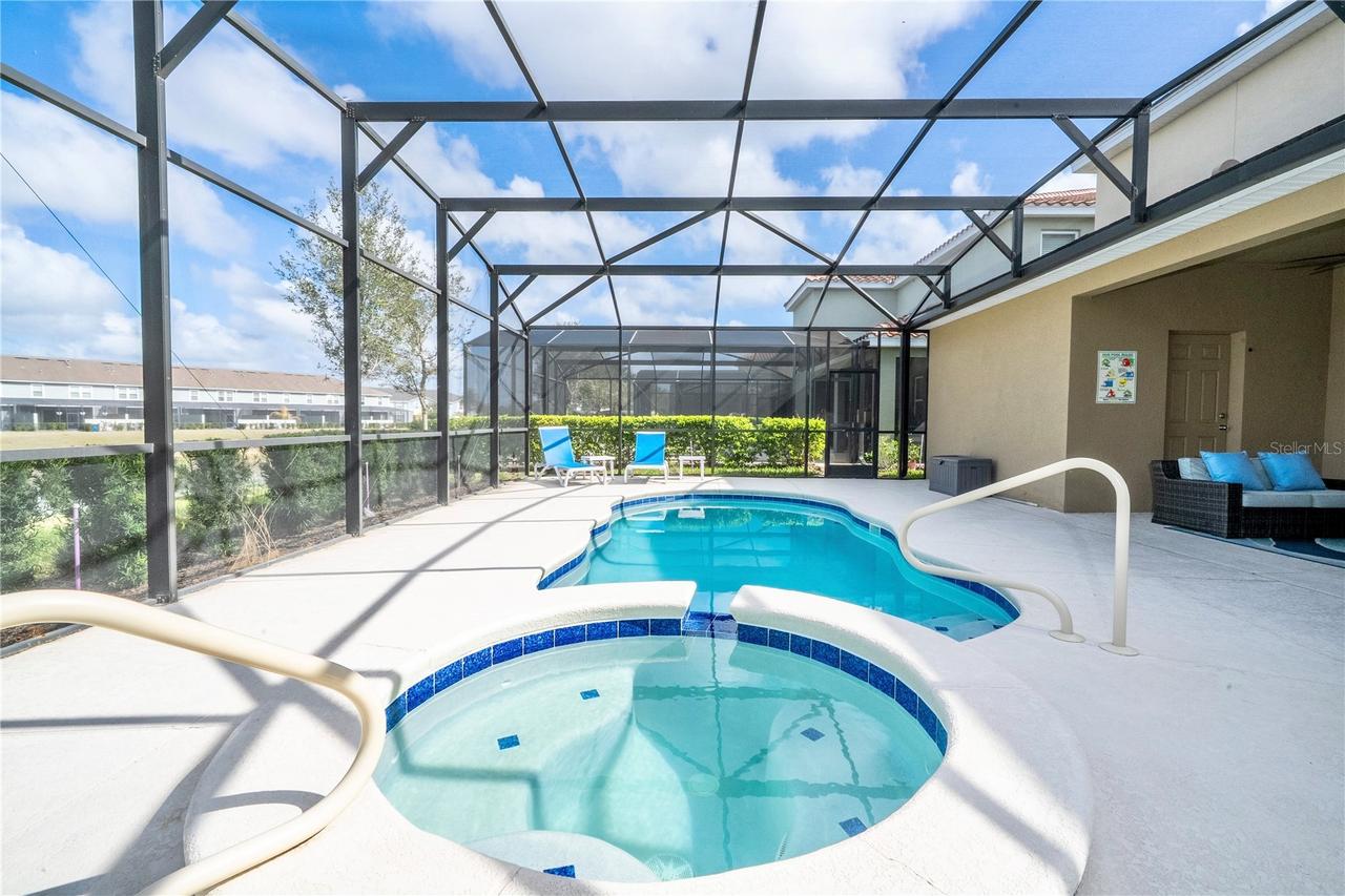 7560 Oakmoss Loop, Davenport, FL 33837