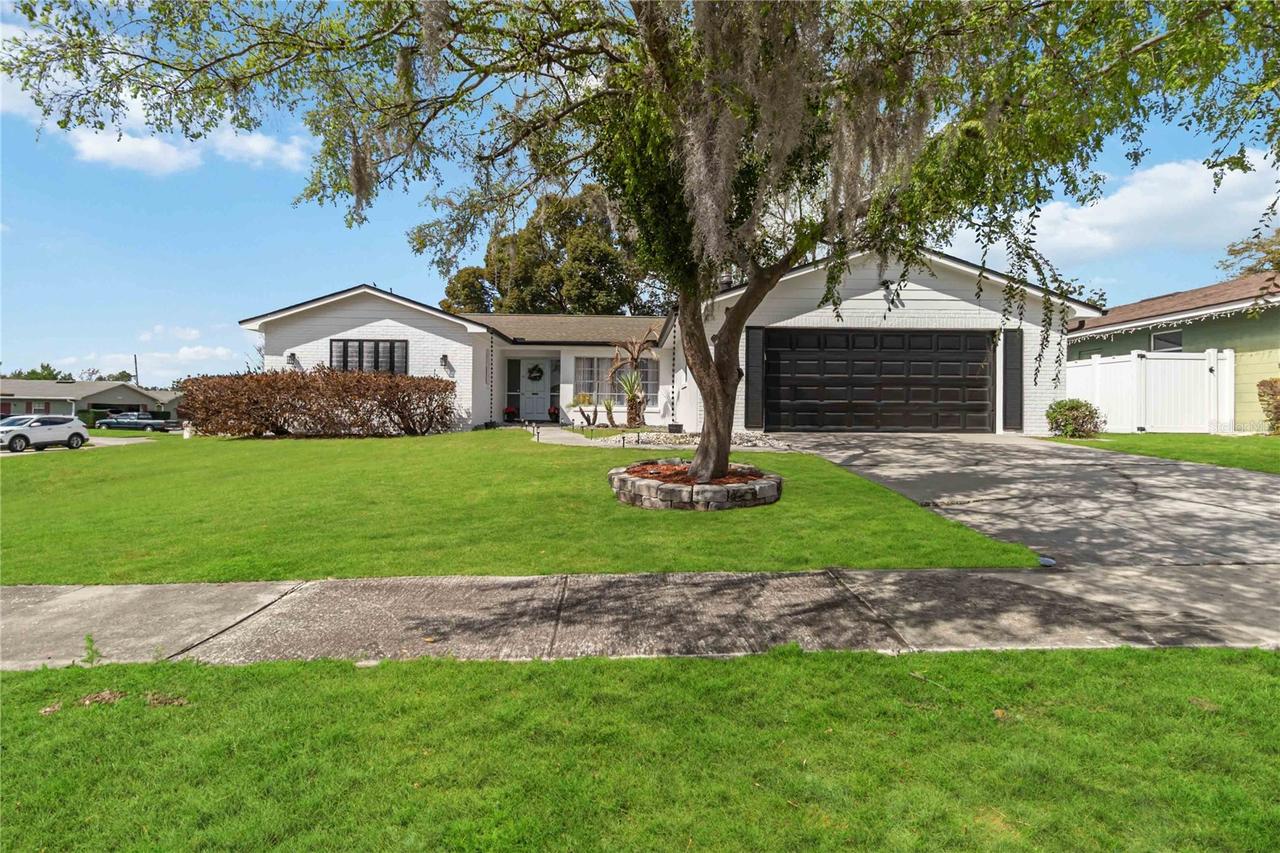 621 Aldama Ct., Ocoee, FL 34761