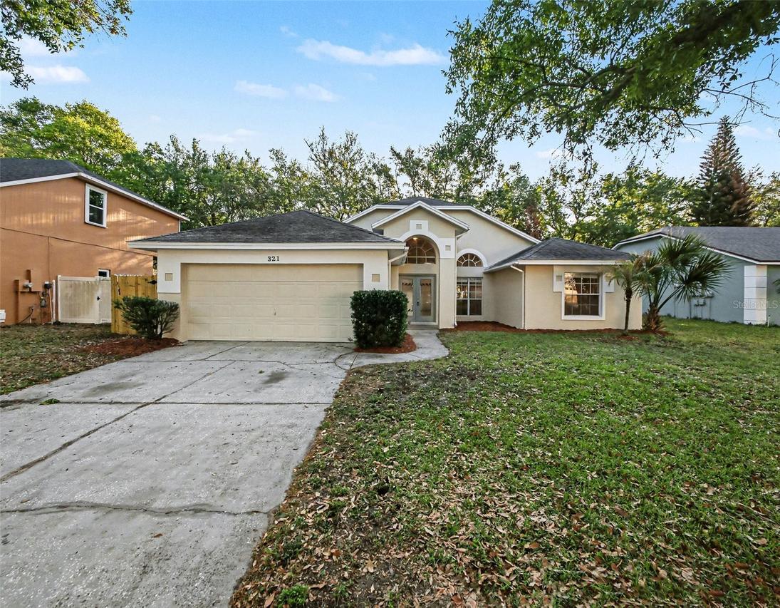 321 Sterling Lake Dr., Ocoee, FL 34761