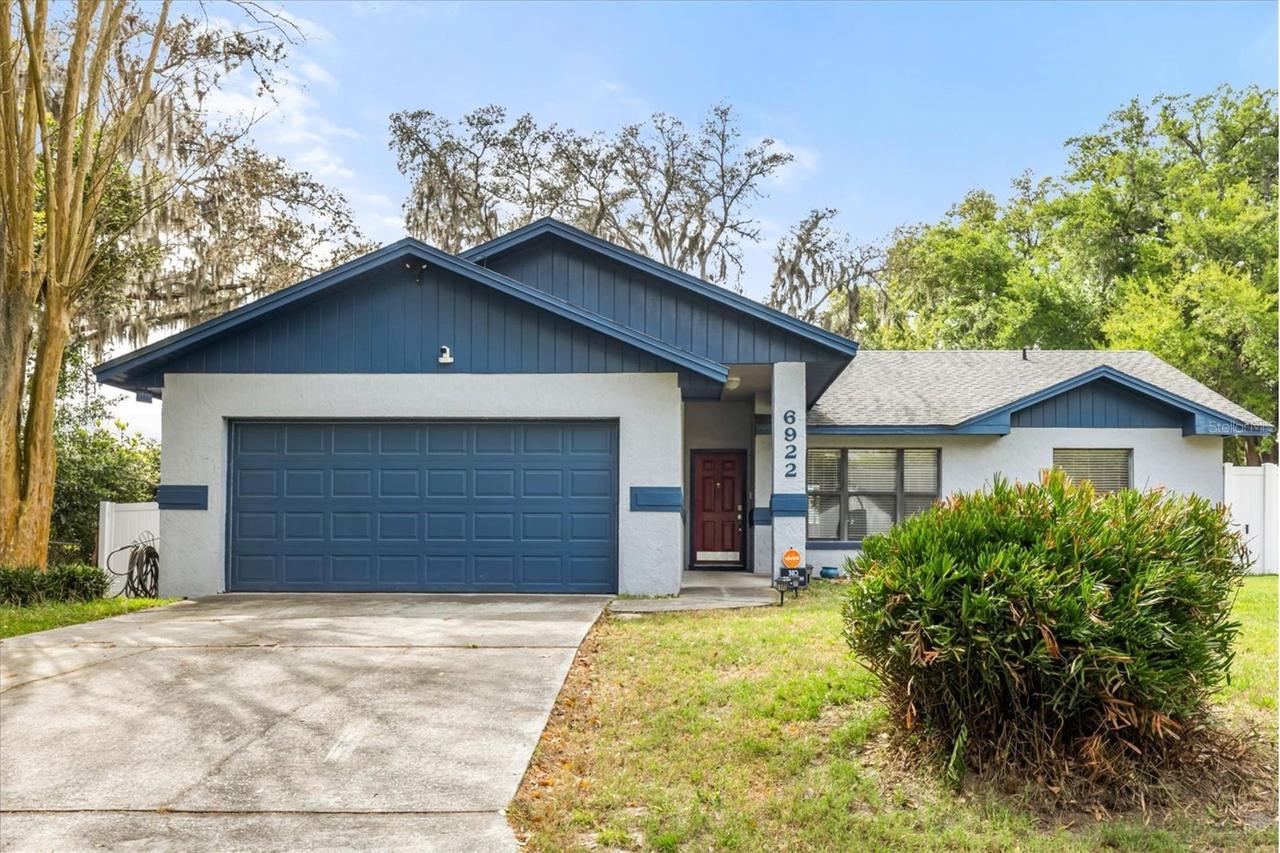 6922 Doehring Dr., Lakeland, FL 33810