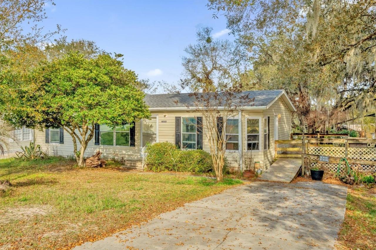 40212 Grays Airport Rd., Lady Lake, FL 32159