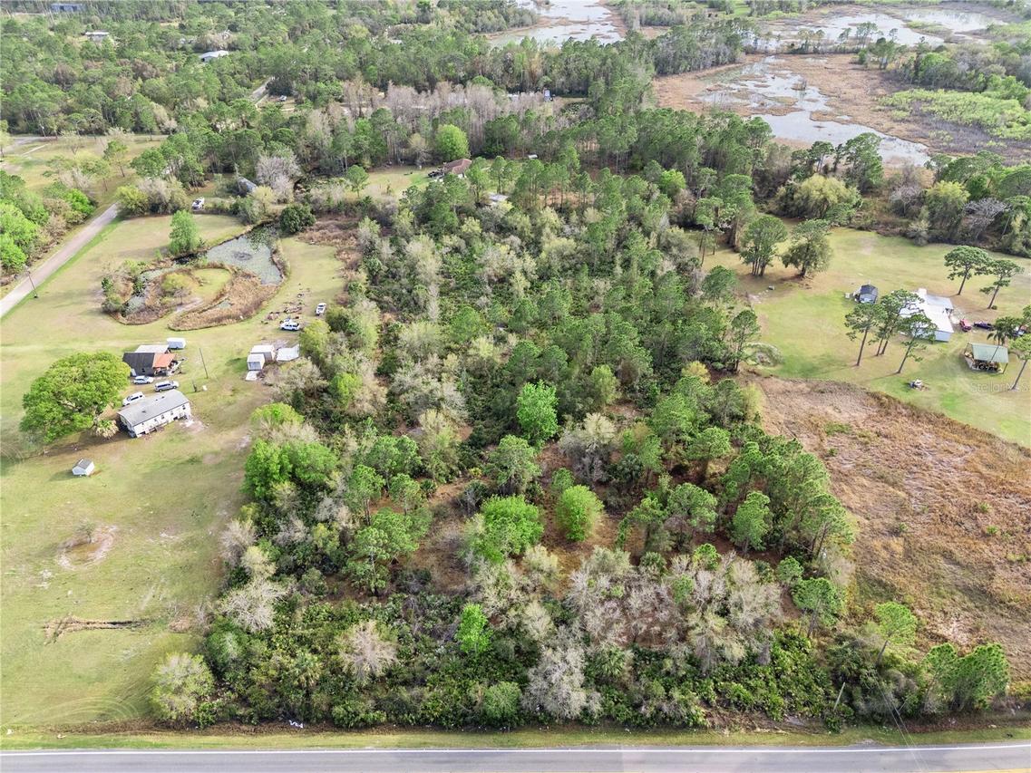 541 E Osceola Rd., Geneva, FL 32732