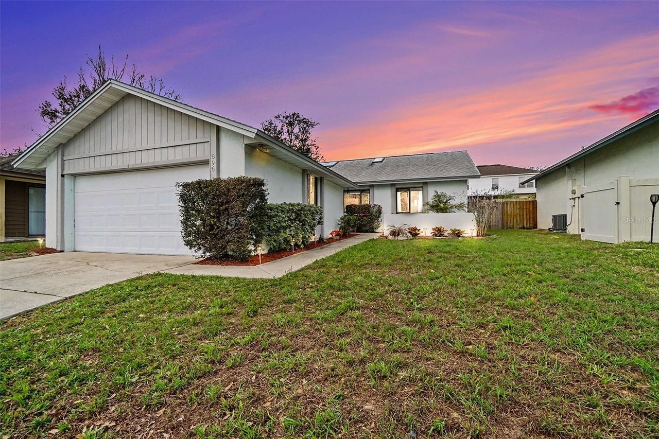 596 Lake Doe Blvd, Apopka, FL 32703