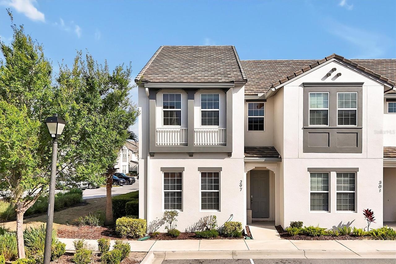 297 Captiva Dr., Davenport, FL 33896