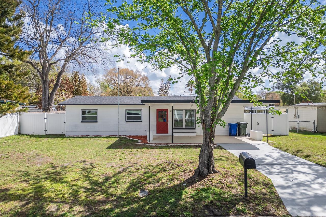 2924 Atlanta Ave., Lakeland, FL 33803