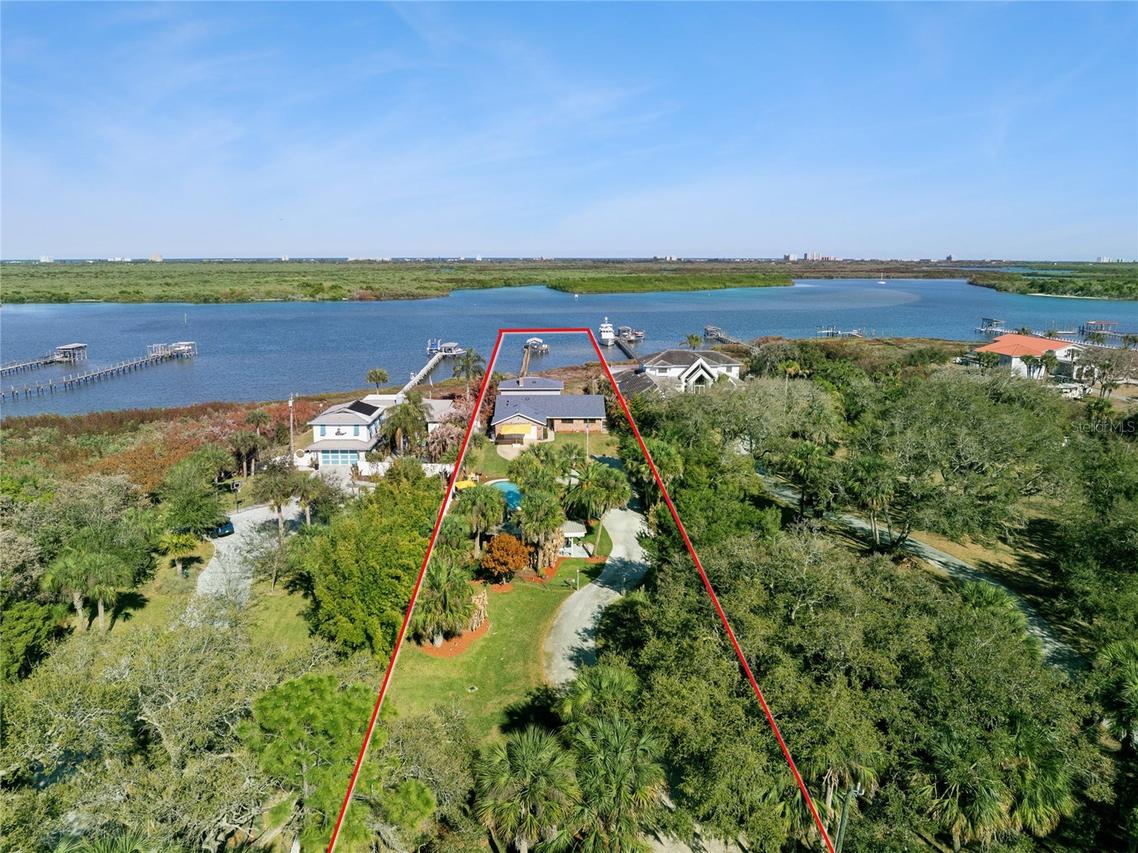 1703 S Riverside Dr., New Smyrna Beach, FL 32168