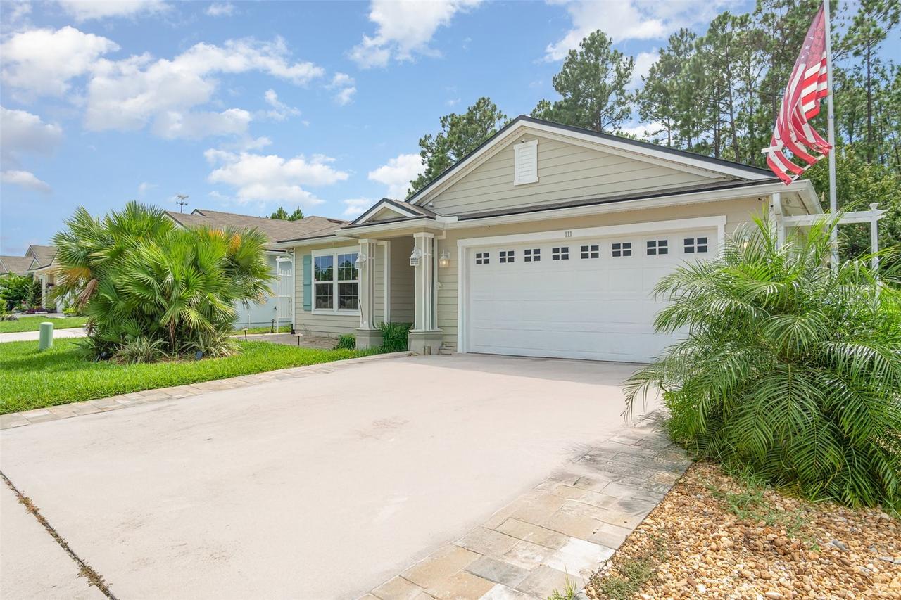 111 Lakeside Ct., Bunnell, FL 32110