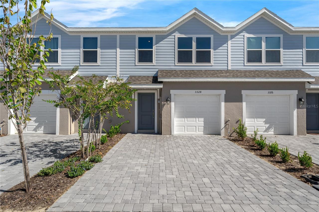 3016 Jessamine Dr., Tavares, FL 32778