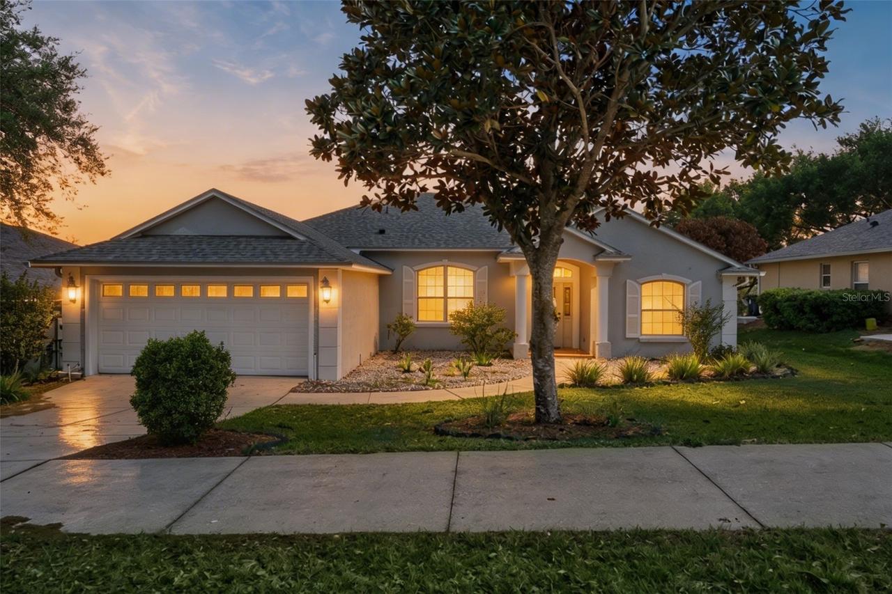 827 Princeton Dr., Clermont, FL 34711