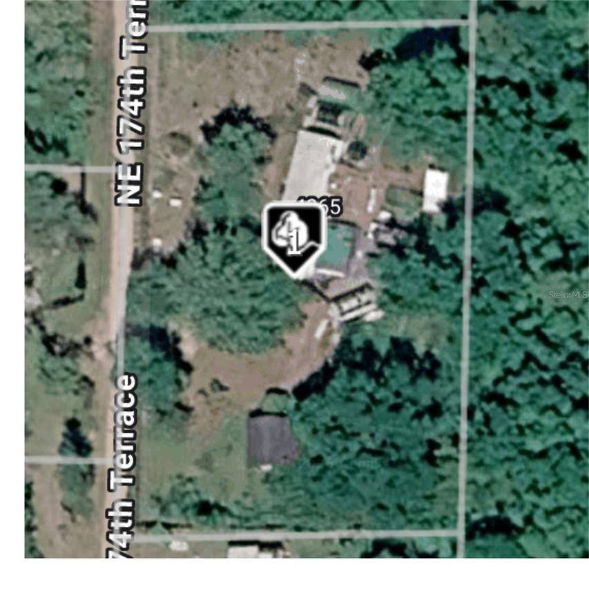 4065 NE 174th Ter., Silver Springs, FL 34488
