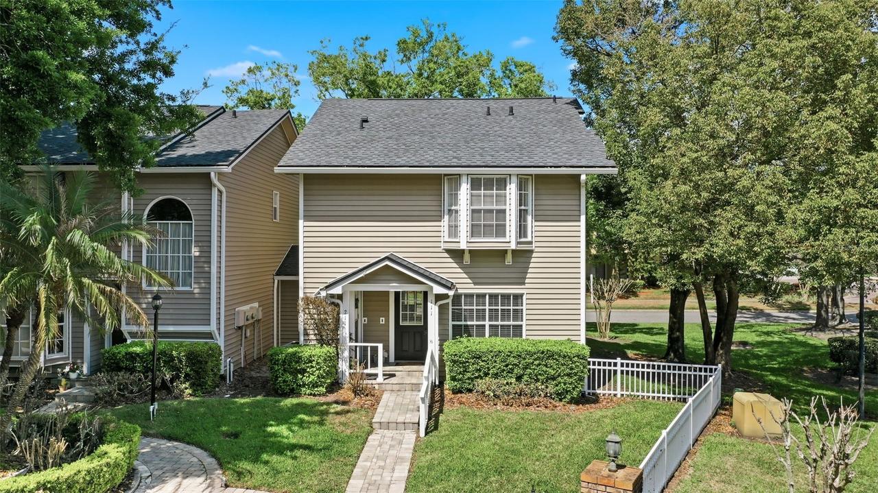 6010 Scotchwood Glen #111, Orlando, FL 32822