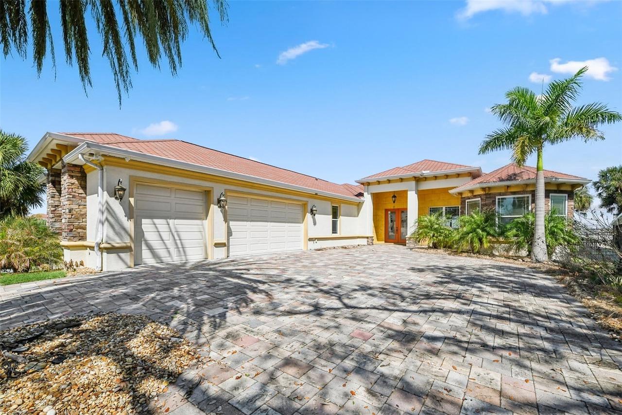 2227 S Palmetto Ave., South Daytona, FL 32119