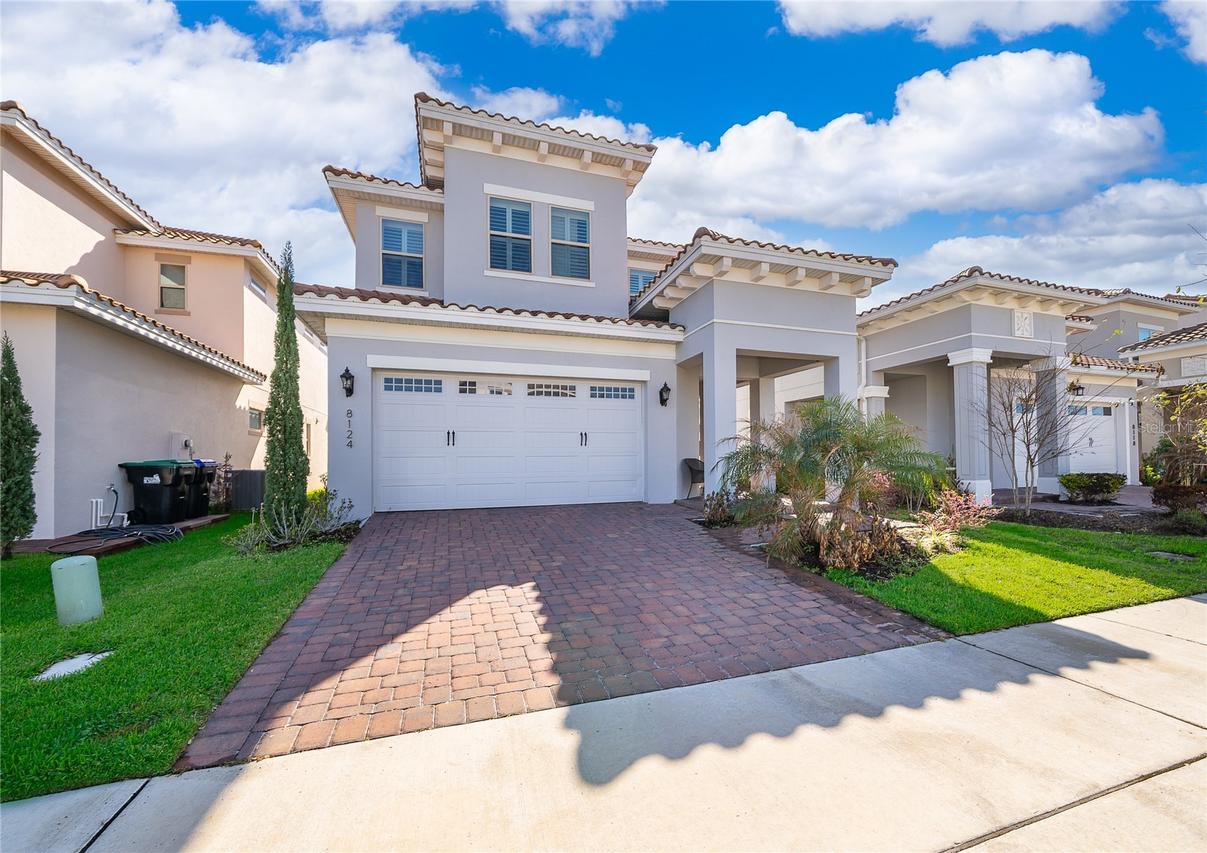 8124 Mabury Ln., Orlando, FL 32832