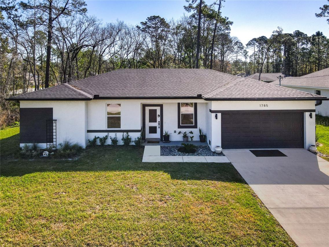 1785 9th Ave., Deland, FL 32724
