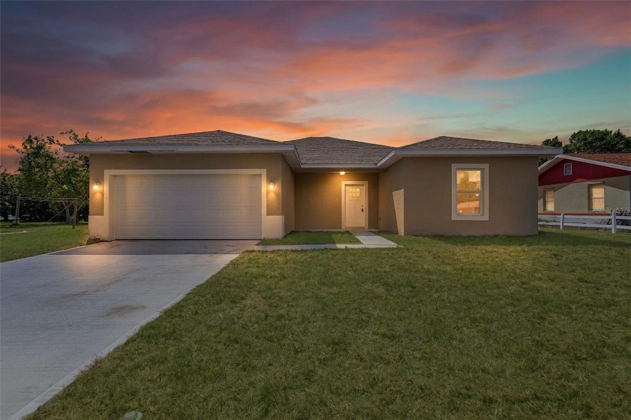 21929 Felton Ave., Port Charlotte, FL 33952