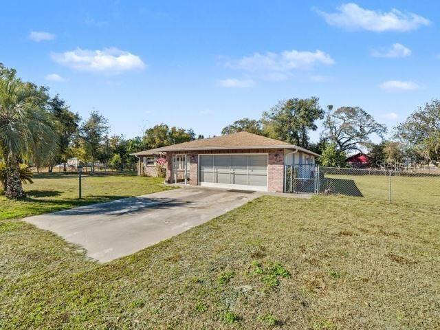 5213 Lantana St., Zephyrhills, FL 33542