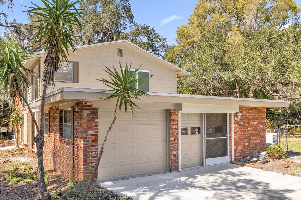 1610 Glenwood Rd., Deland, FL 32720