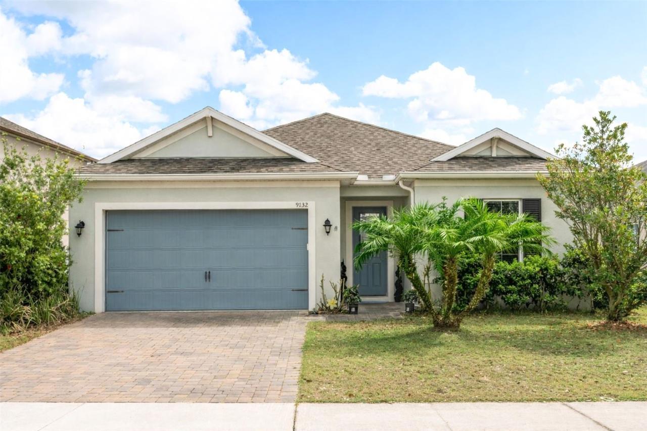 9132 Carmela Ave., Davenport, FL 33897