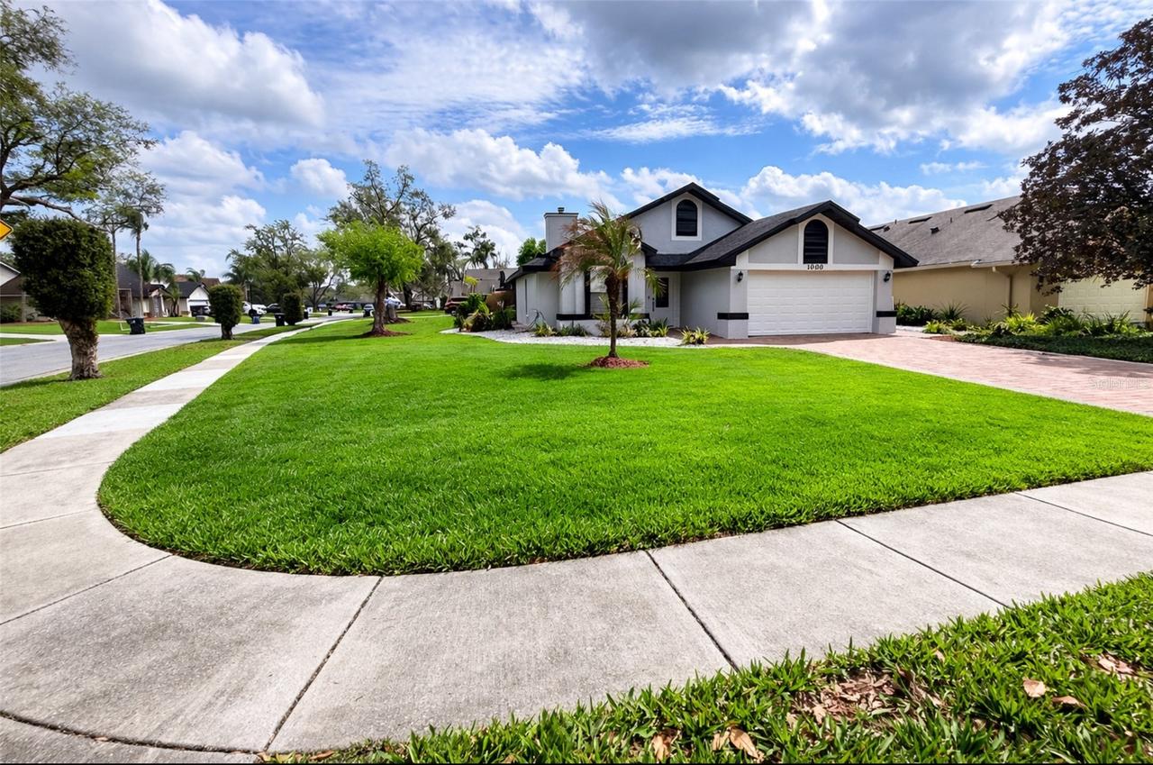 1000 Summer Lakes Dr., Orlando, FL 32835